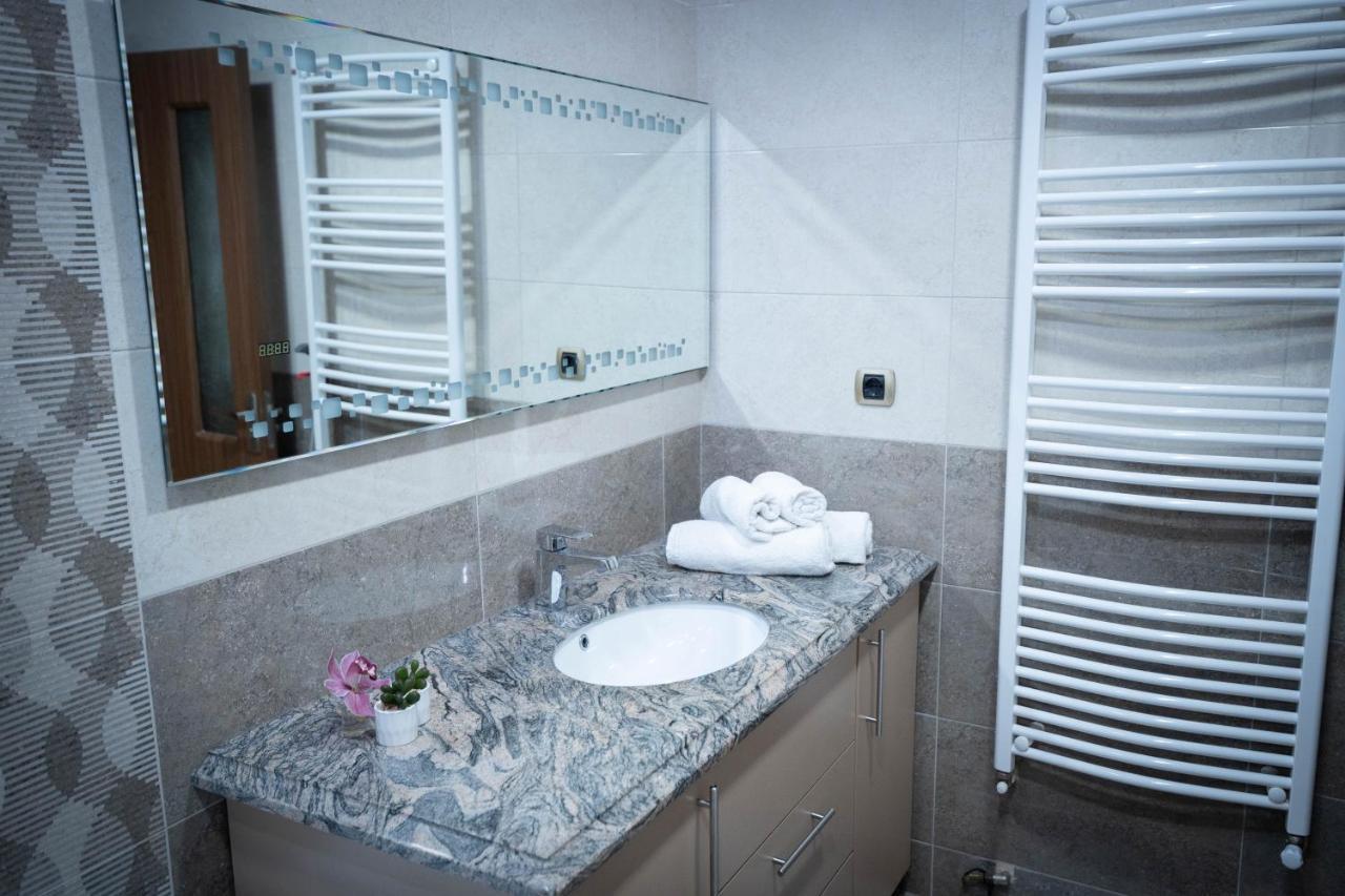 Isaran Coresi Apartment Brasov Exterior photo